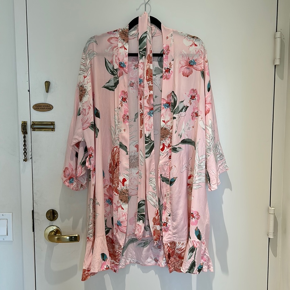 Lightweight floral robe, Baby pastel pink with green and white